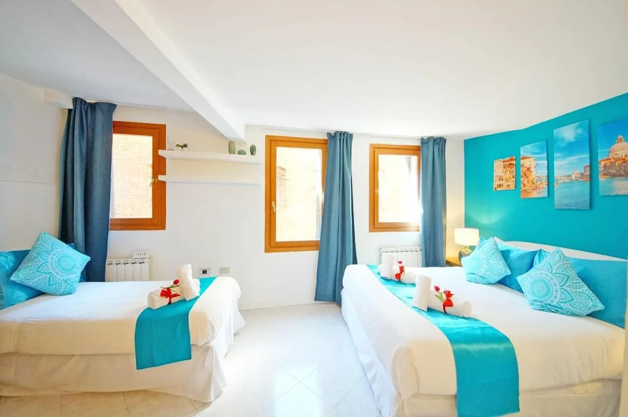 Gondola View Apartment Venice